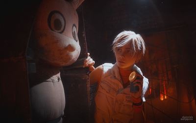 Красиво: Популярная косплеерша органично перевоплотилась в Хизер Мейсон из Silent Hill 3