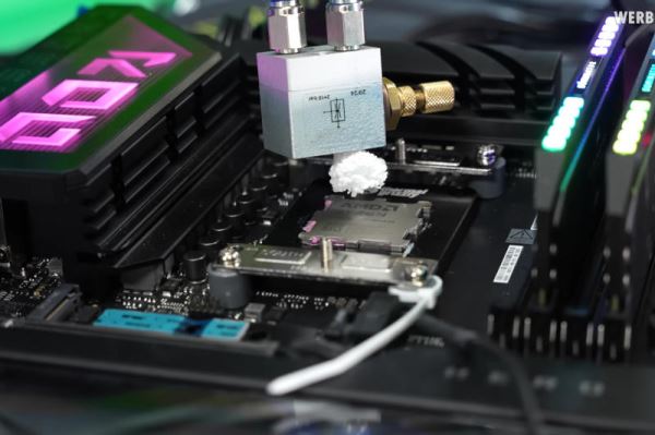 AMD Ryzen 7 9800X3D испытали с распылительным охлаждением от суперкомпьютера — привычные кулеры лучше