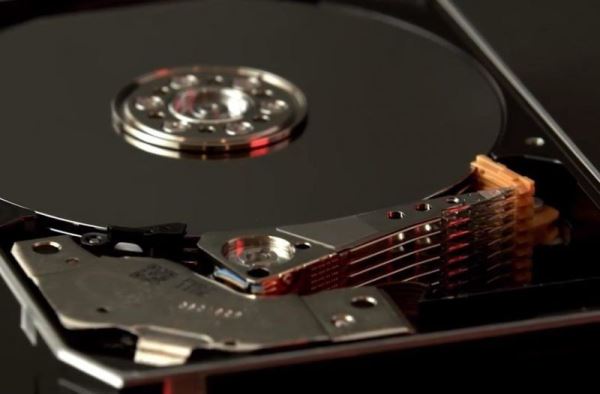 Toshiba протестировала первый в мире жёсткий диск на 12 пластинах — до массового производства ещё далеко