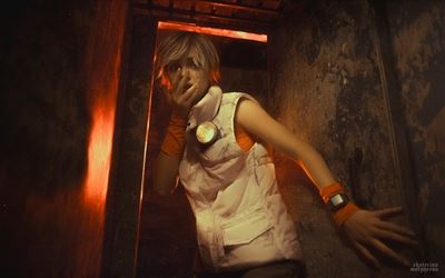 Красиво: Популярная косплеерша органично перевоплотилась в Хизер Мейсон из Silent Hill 3