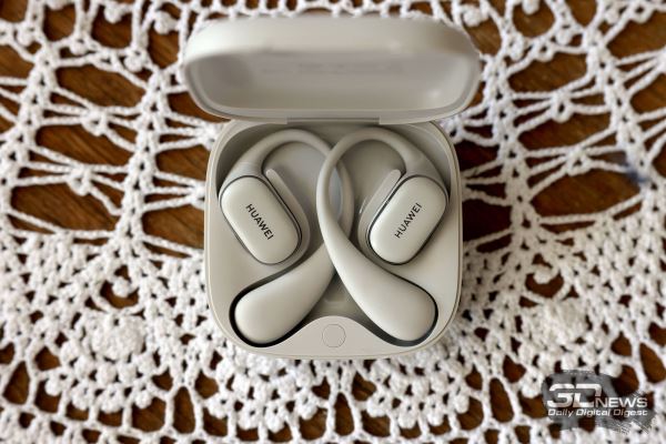 Легендарная Vertu представила смартфон Agent Q, который можно купить только в одном магазине в мире