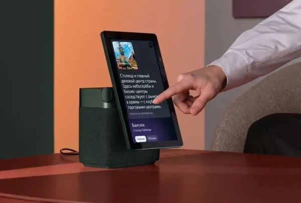 Аналитики «Яндекса» рассказали, насколько россияне грубы с «Алисой» и как меняется общение с ИИ