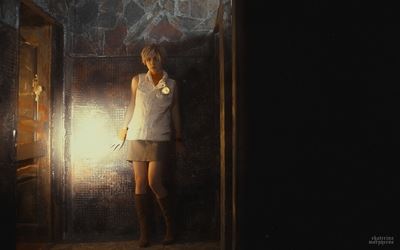 Красиво: Популярная косплеерша органично перевоплотилась в Хизер Мейсон из Silent Hill 3